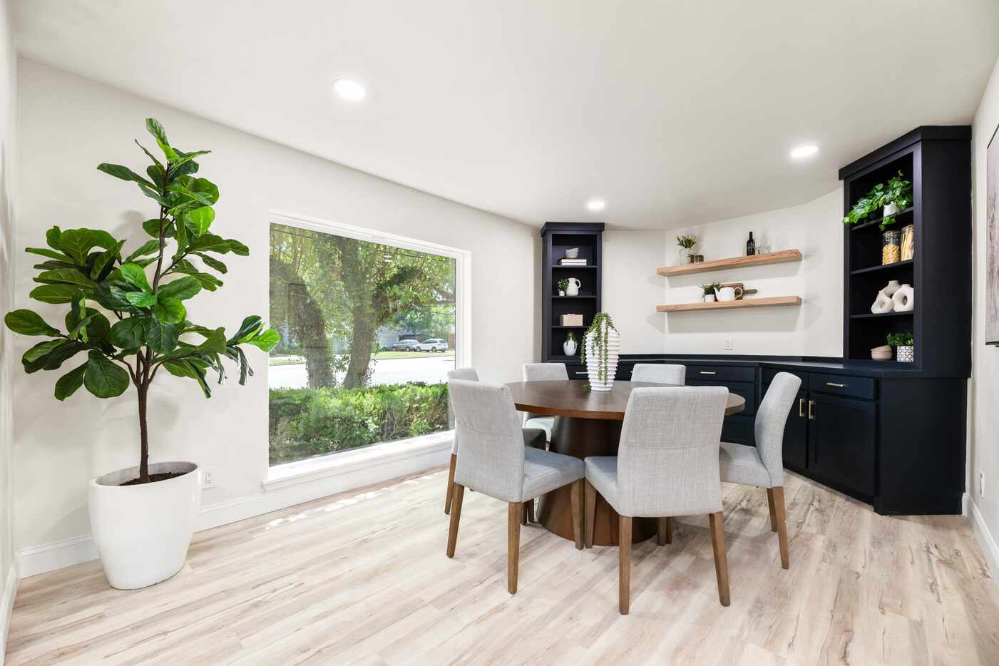 Dining area with window