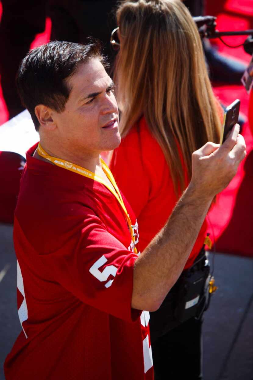 May 25, 2014; Indianapolis, IN, USA; Mark Cuban on the red carpet prior to the 2014...