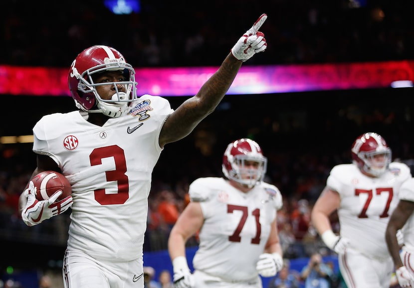 NEW ORLEANS, LA - JANUARY 01: Calvin Ridley #3 of the Alabama Crimson Tide celebrates a...