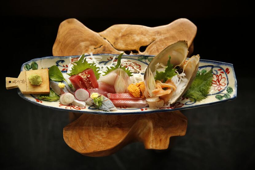 An assorted sashimi platter at Tei-An