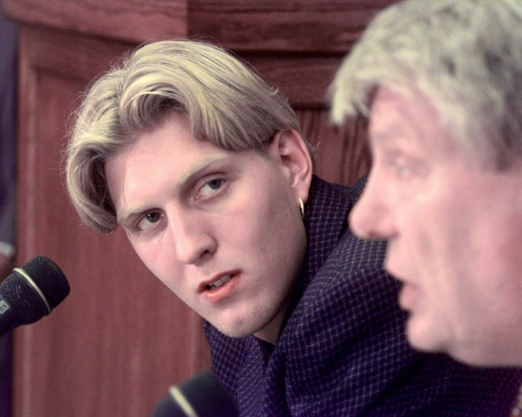 The Mavericks Went To Extreme Lengths To Make Sure They Drafted Dirk  Nowitzki In 1998: He Hid For A Week In Donnie's Basement - Fadeaway World