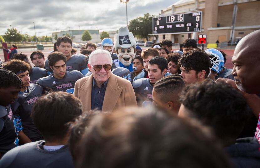 Dallas Cowboys Owner Jerry Jones talked with players Saturday before the Thomas Jefferson...