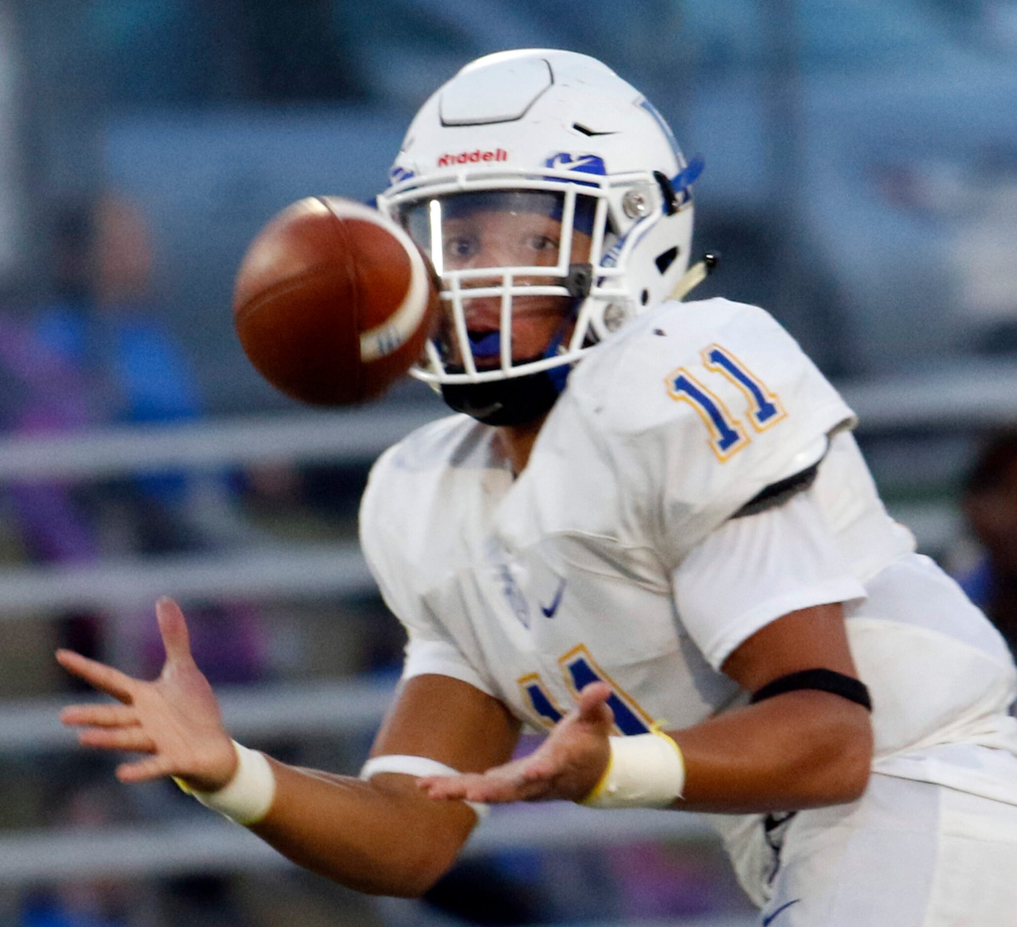 Frisco running back Donta' Reece (11) focuses to pull in a pass out of the backfield during...