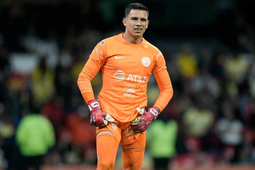 America's goalkeeper Luis Malagon gestures during a Mexican soccer league match against...