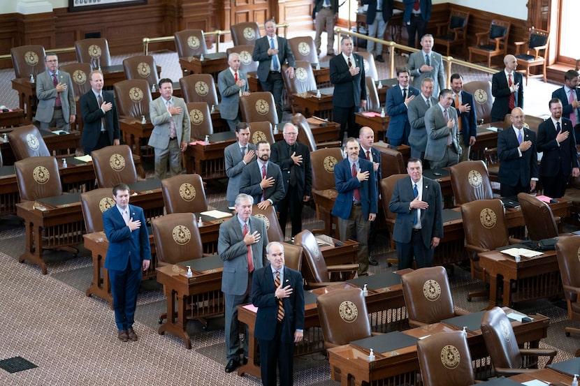 Texas House members spontaneously recited the pledges of allegiance to the flags of the U.S....