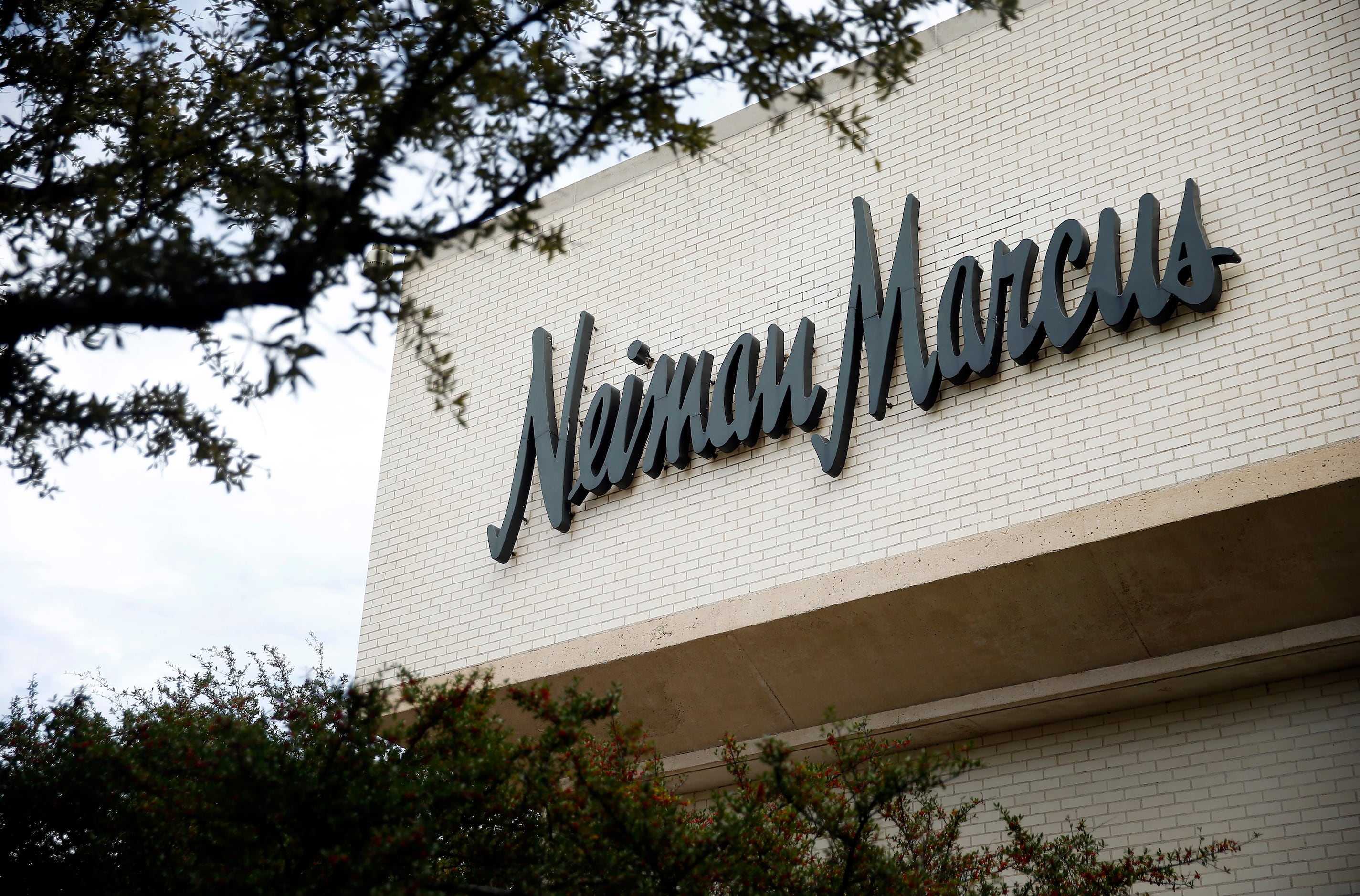Neiman Marcus Group Advances Its Workplace Plan – WWD