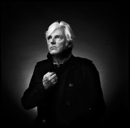 Singer and guitarist Robyn Hitchcock poses for a publicity photo.