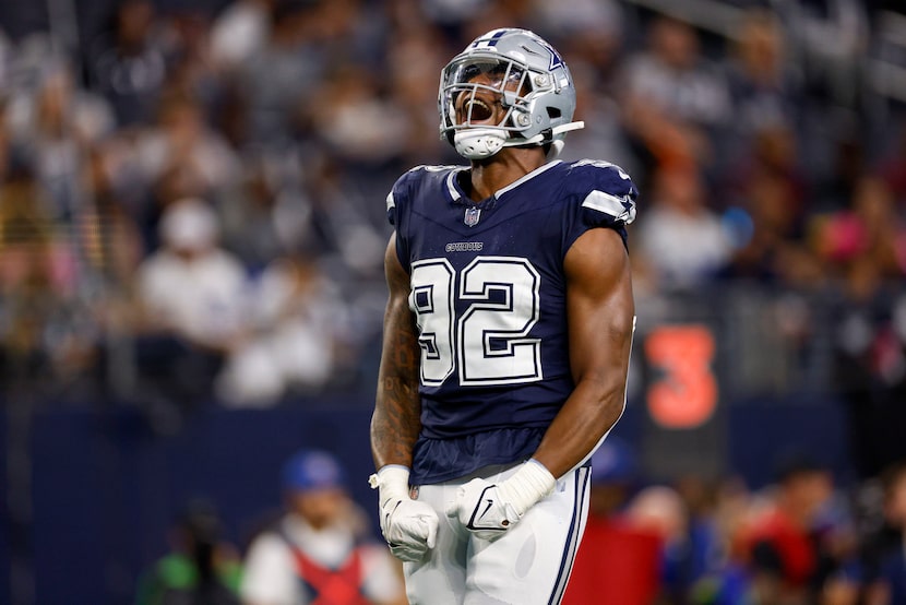 Dallas Cowboys defensive end Dorance Armstrong (92) flexes after a sack during the second...