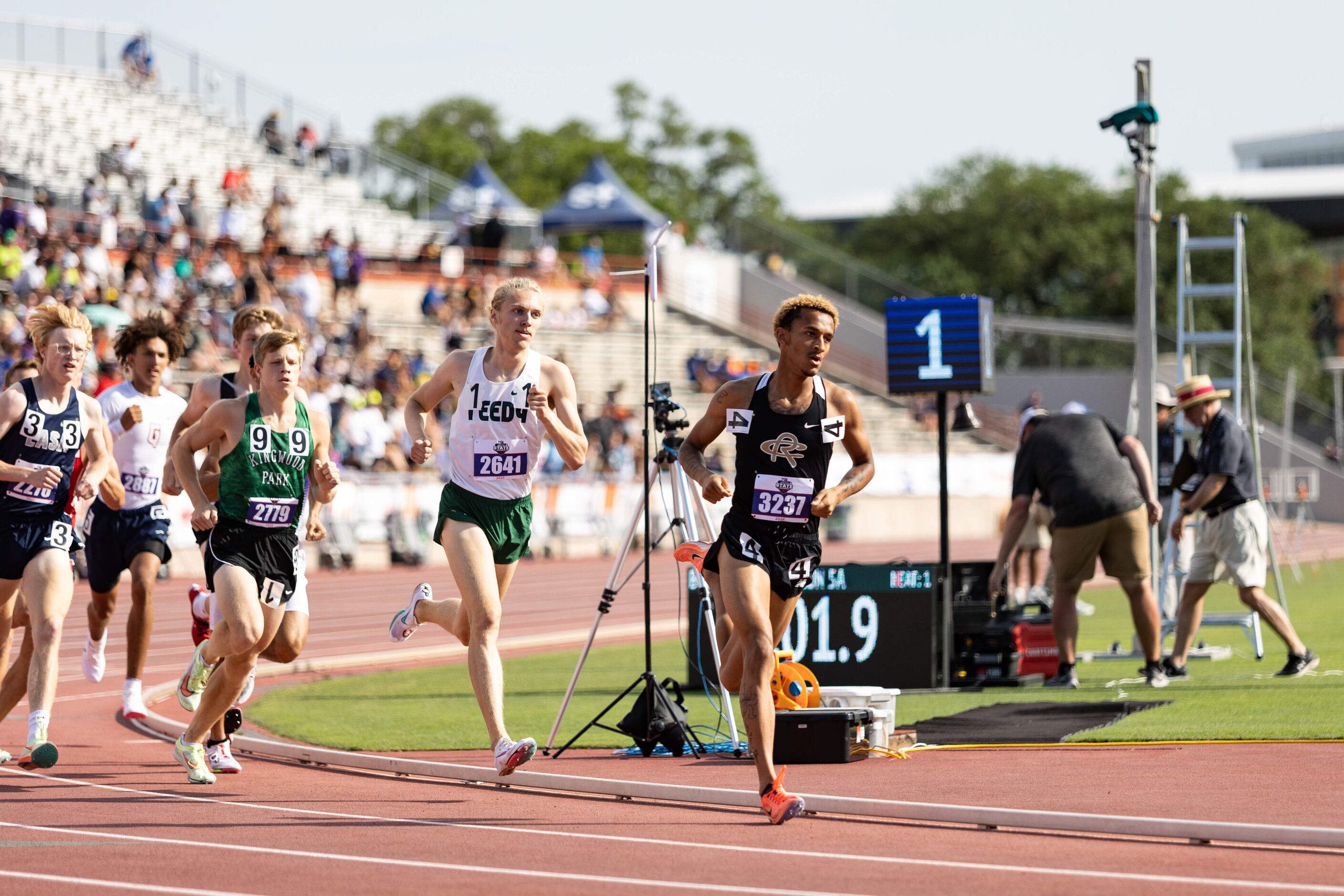 Chasetin Winston of Royse City leads the boys’ 800m final at the start of the bell lap at...