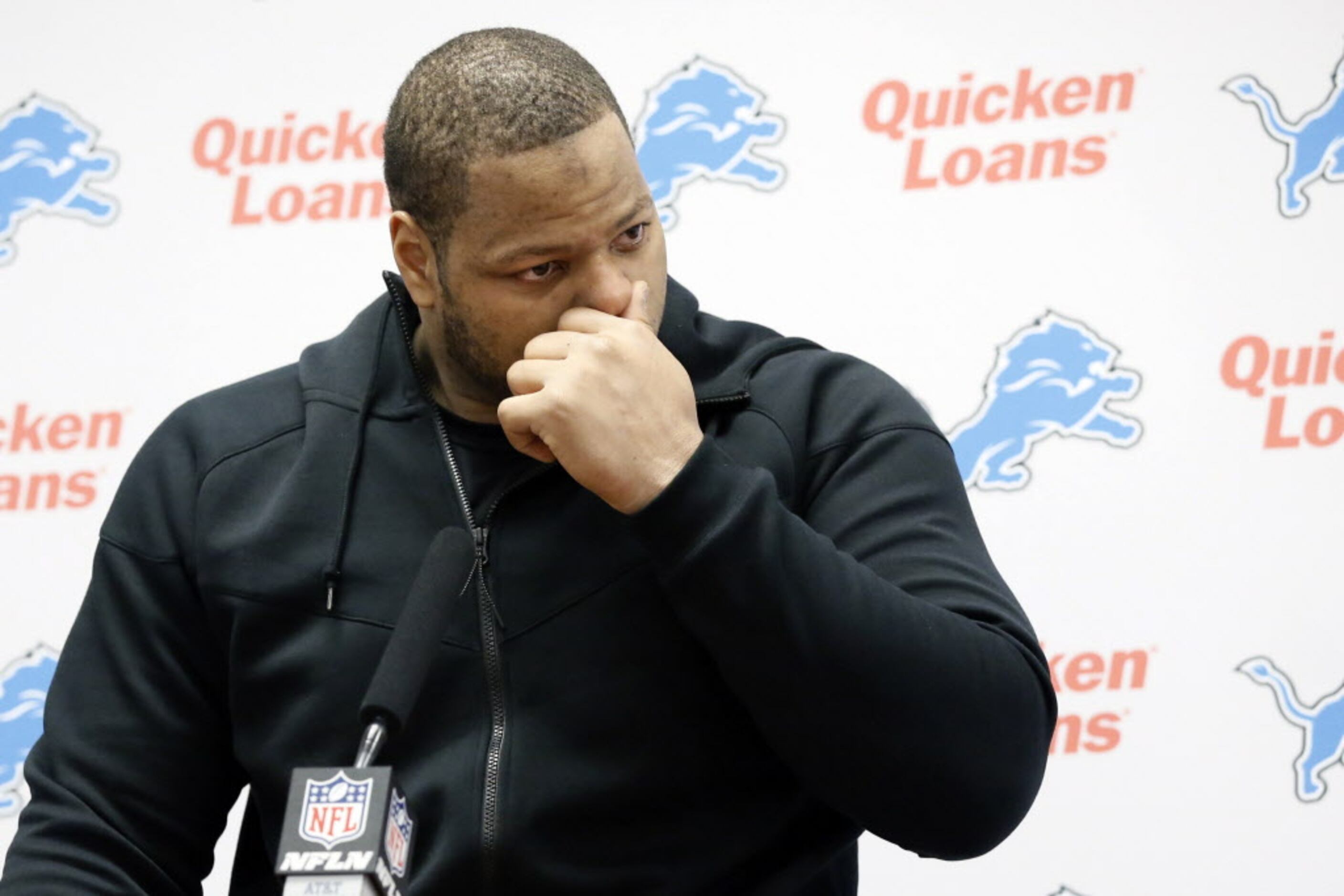 Ndamukong Suh briefly leaves press conference in tears as Lions get  emotional after playoff loss to Cowboys