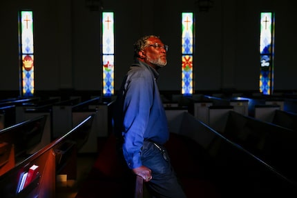 El reverendo Horace Bradshaw, residente del sur de Oak Cliff vivió de cerca la violencia en...