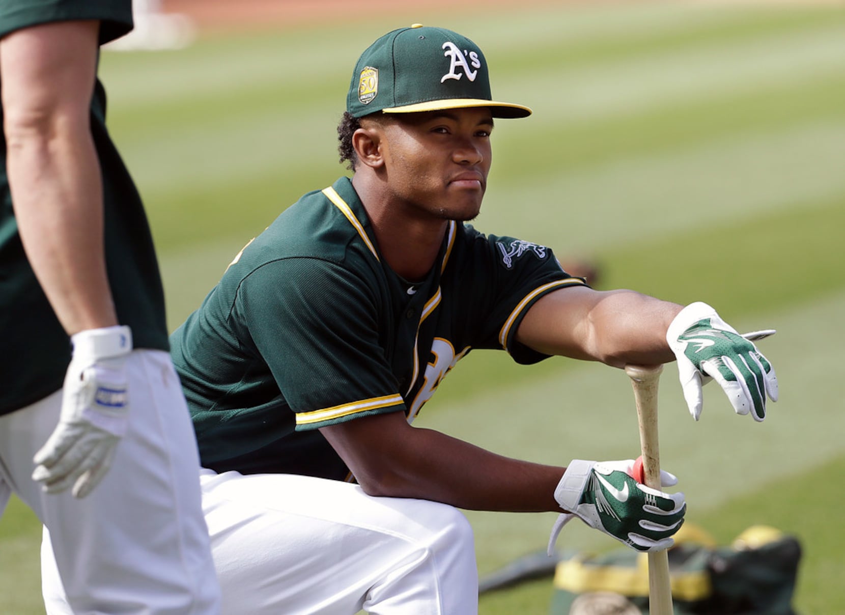 A's offered potential No. 1 NFL draft pick Kyler Murray $14