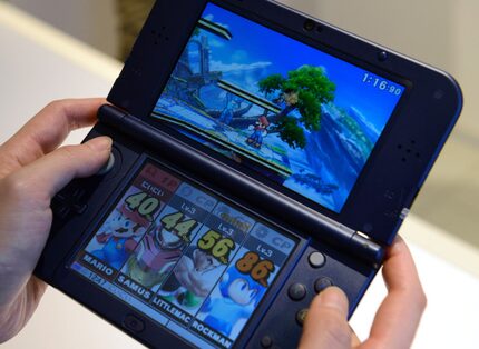 Don't expect to start playing Super Smash Bros. on your Galaxy S5 any time soon.