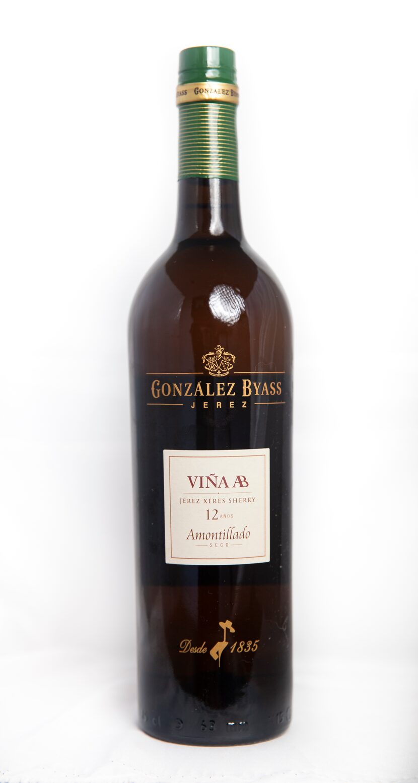 González Byass “Viña AB” 12 Años Amontillado Seco, NV, Spain