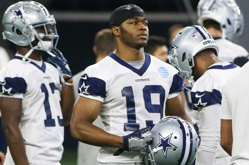 Amari Cooper participates in a drill during a Cowboys minicamp practice on Wednesday, June...