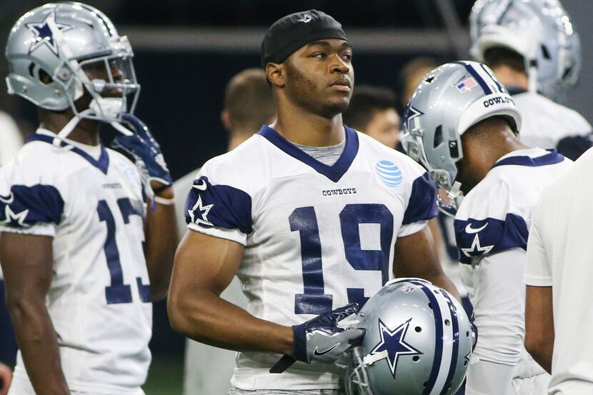 Amari Cooper participates in a drill during a Cowboys minicamp practice on Wednesday, June...