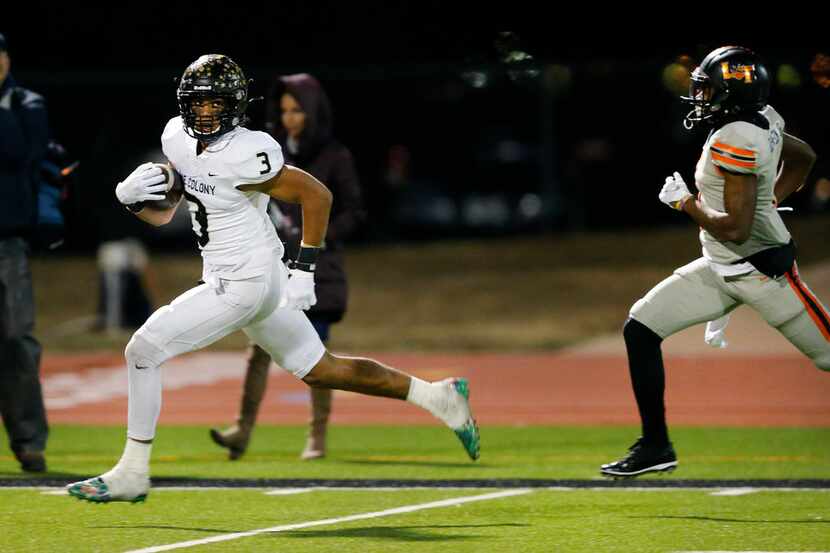 The Colony wide receiver Christian Gonzalez raced away from Lancaster defensive back Lorando...