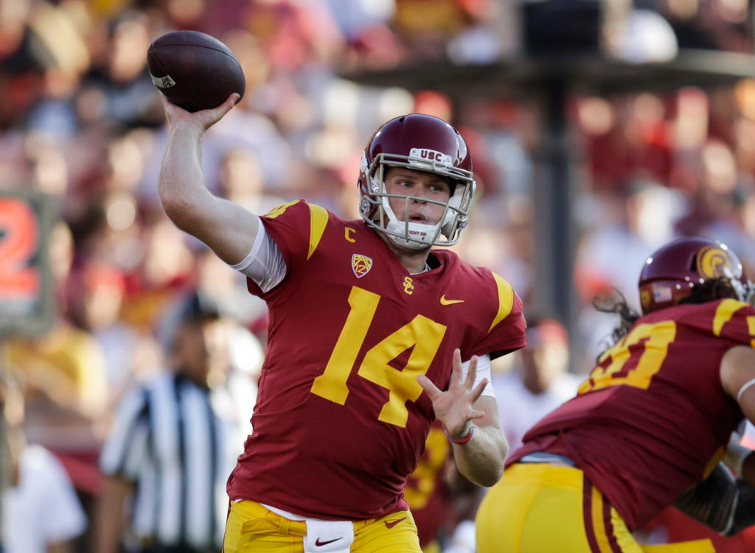 USC QB Sam Darnold presents 'scariest environment imaginable' for  Longhorns, and they know it