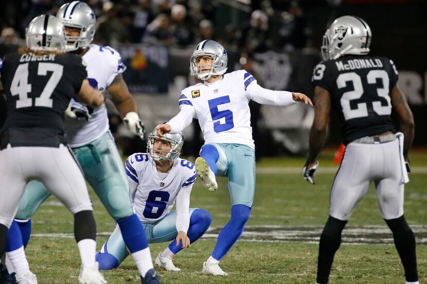 Dallas Cowboys kicker Dan Bailey (5) kicks a field goal during the Dallas Cowboys vs. the...
