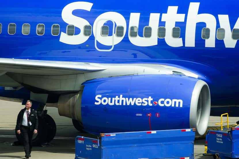 Southwest Airlines  reportó expectativas de ingreso hasta 3.5% menores y un crecimiento de...