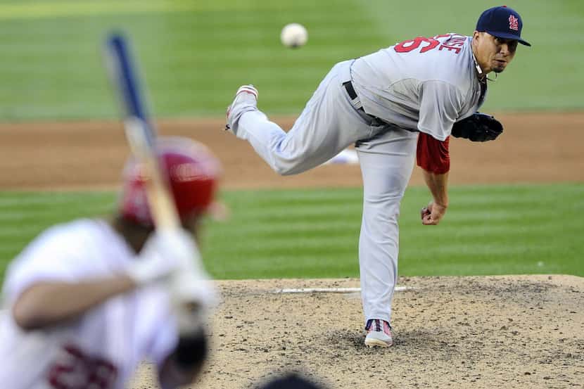Oct 11, 2012; Washington, DC, USA; St. Louis Cardinals starting pitcher Kyle Lohse (26)...