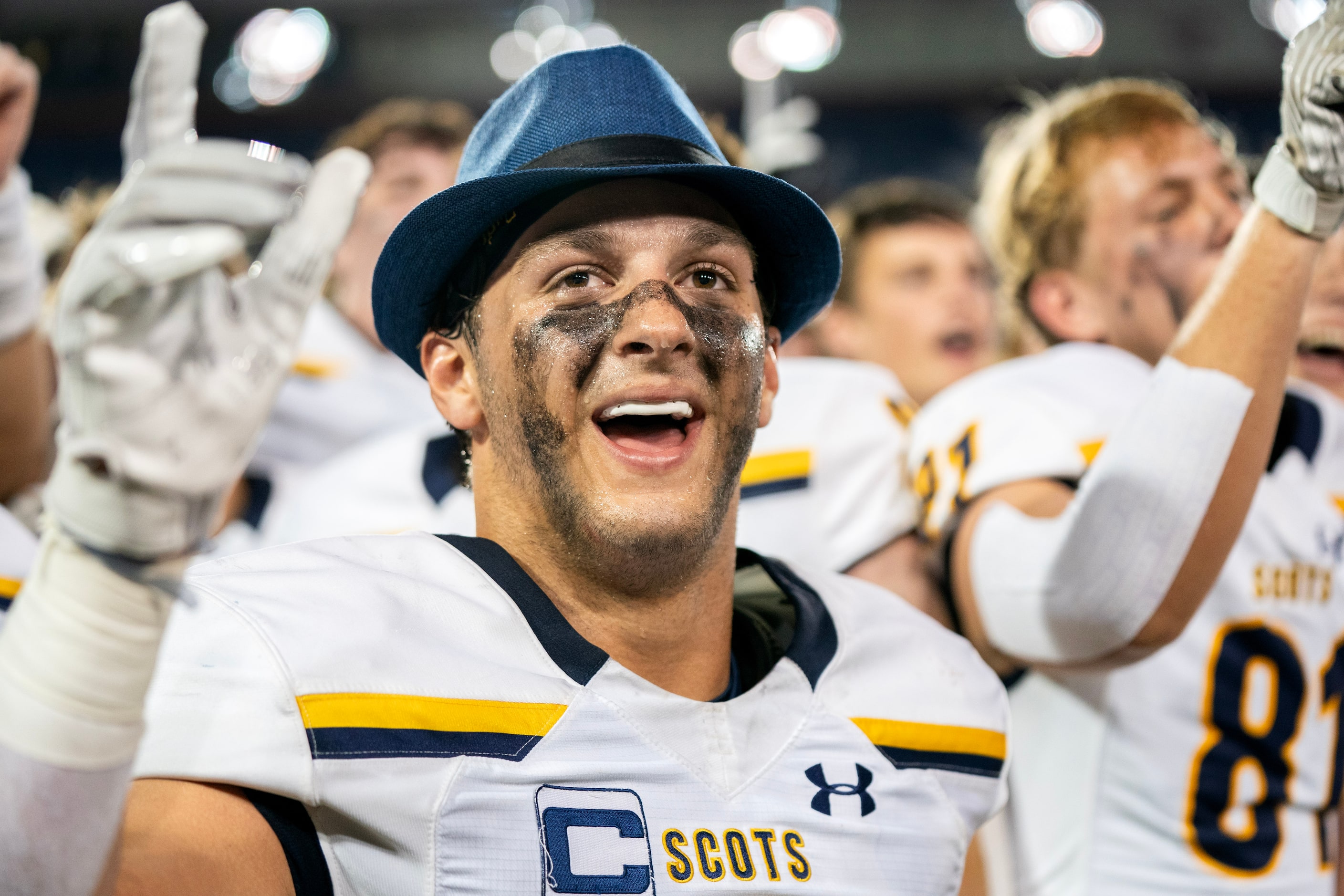 Highland Park senior cornerback Weston Giese (3), wearing a replica of coach Randy Allen’s...