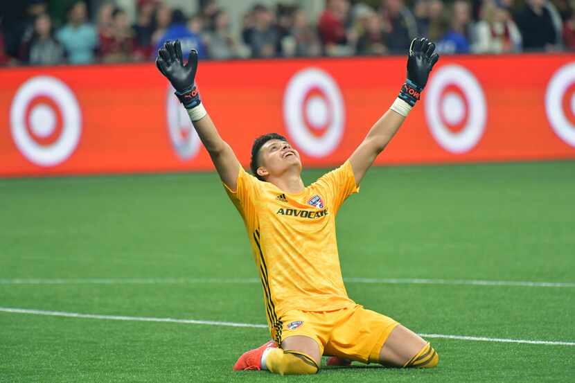 FC Dallas goalkeeper Jesse Gonzalez (1) celebrates a victory over Atlanta United in an MLS...