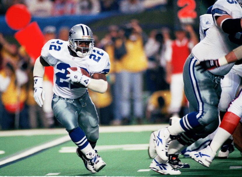 Buffalo Bills running back Thurman Thomas picks up some yardage during the  first quarter of the Super Bowl against the Dallas Cowboys on Sunday, Jan.  30, 1994 at the Georgia Dome in