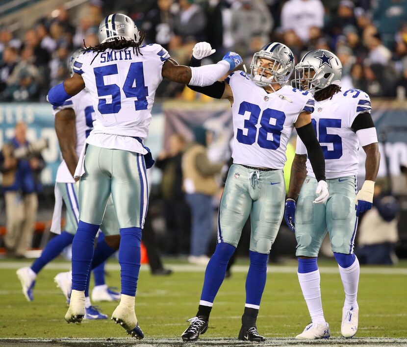 Dallas Cowboys middle linebacker Jaylon Smith (54) celebrates with Dallas Cowboys strong...