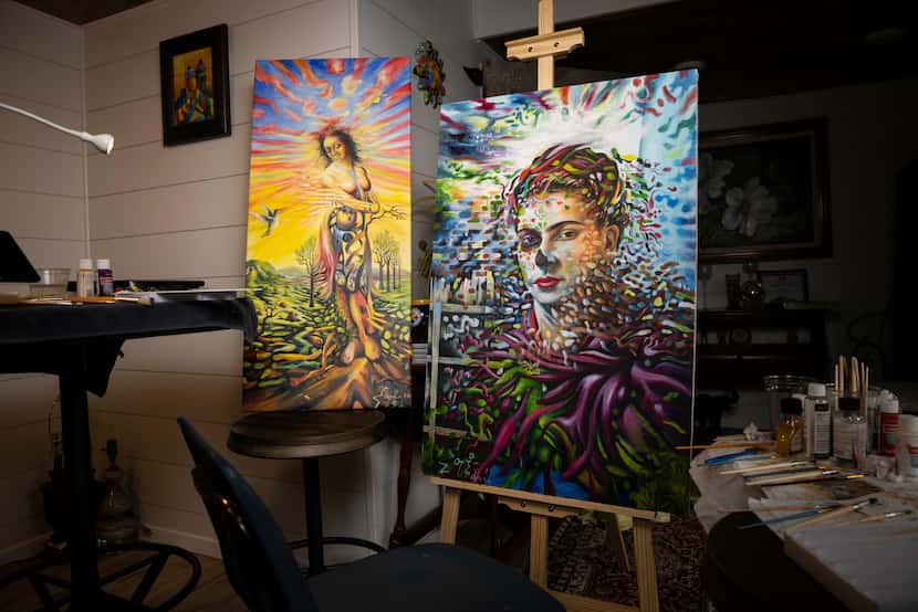 Las pinturas “Leda huasteca” y “Frida” de Jorge Domínguez Cruz, el 5 de abril de 2023, en un...