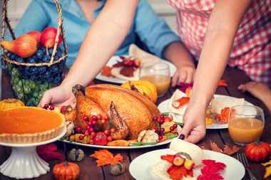 Focus on the turkey, not politics, this Thanksgiving.