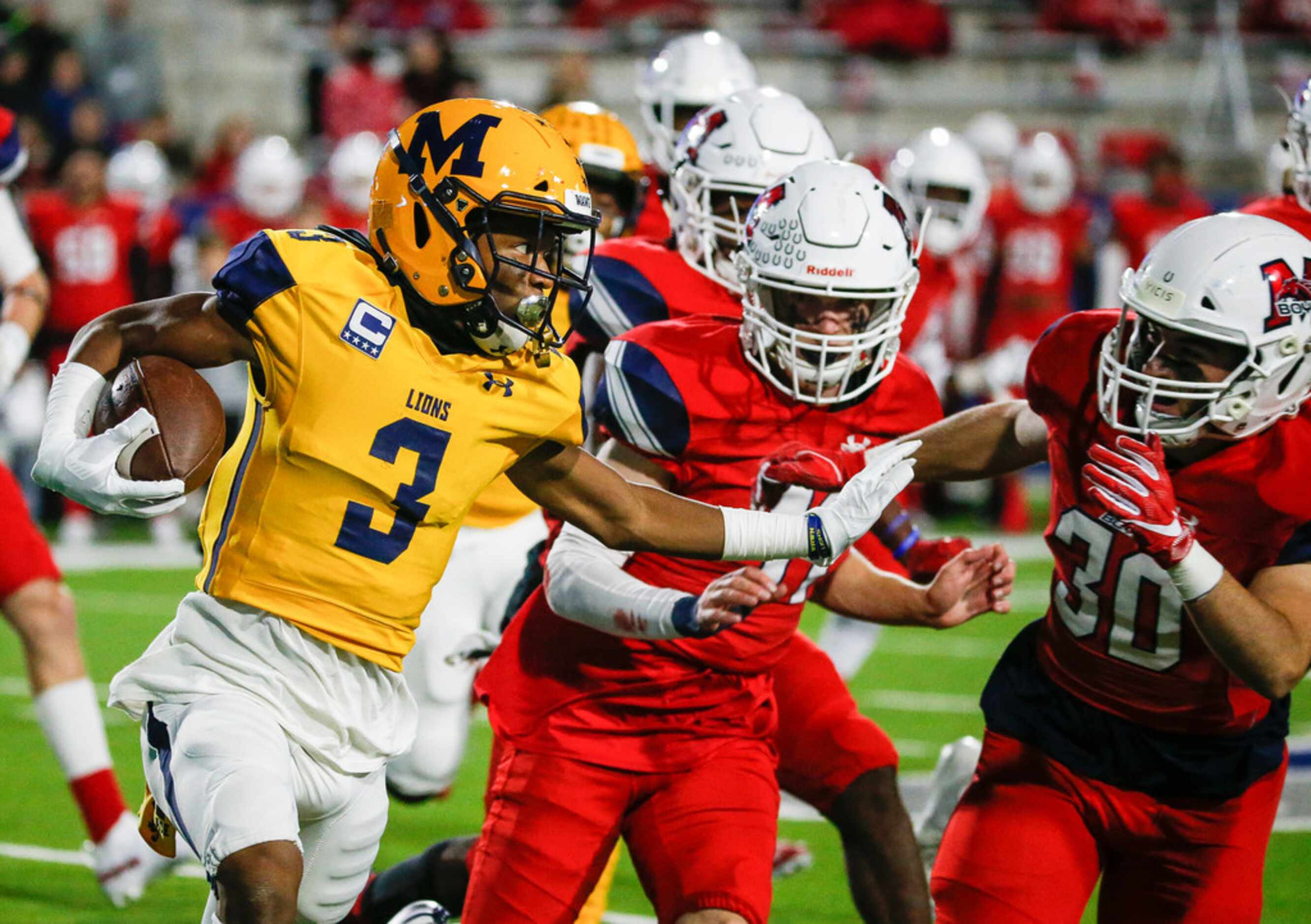 McKinney's Isaiah Wallace (3) looks for a lane around McKinney Boyd's Tim Longoria (30)...