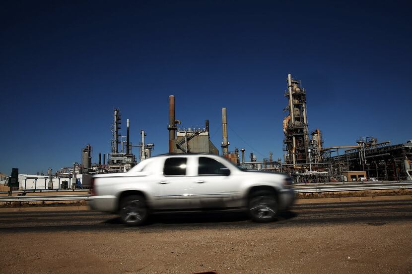 BIG SPRING, TX An oil refinery is situated along a highway on January 21, 2016 in Big...
