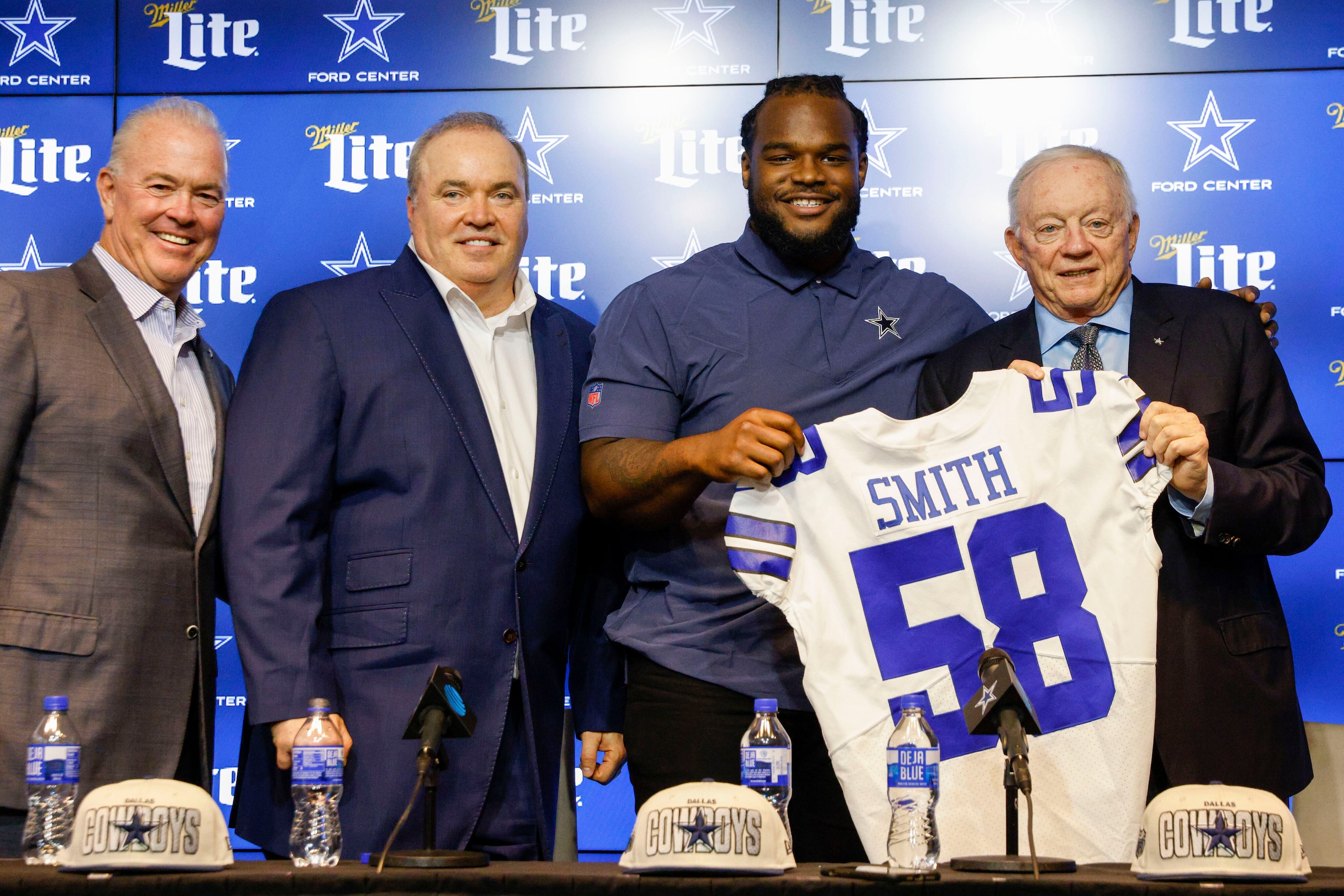 Dallas Cowboys executive vice president Stephen Jones (from left), head coach Mike McCarthy,...