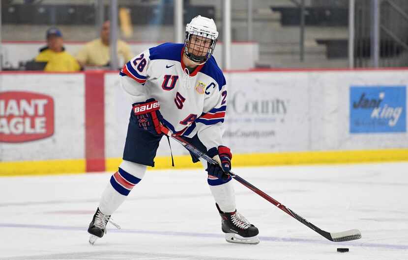 CRANBERRY TOWNSHIP, PA - SEPTEMBER 30: Joel Farabee #28 of Team USA handles the puck in the...