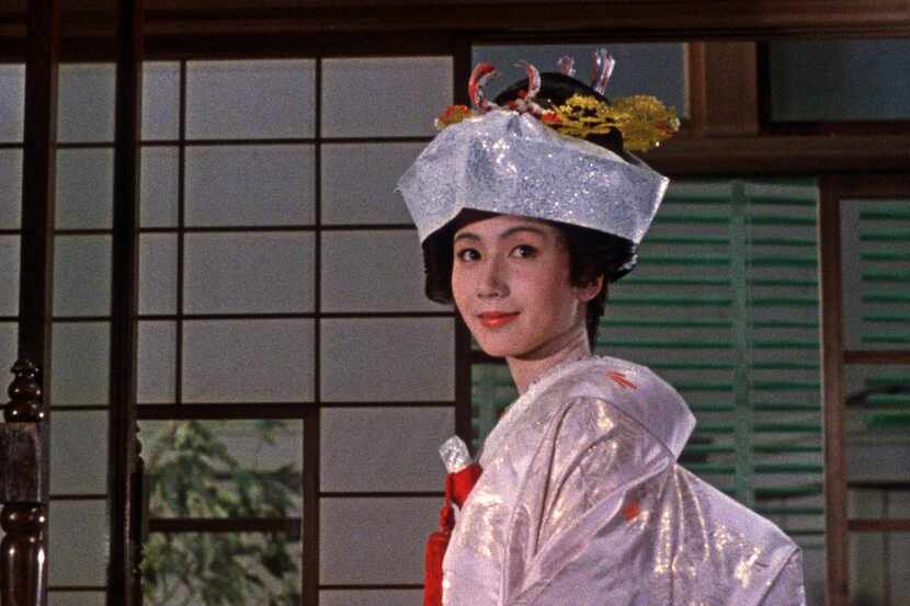 The radiant Shima Iwashita in Ozu's An Autumn Afternoon