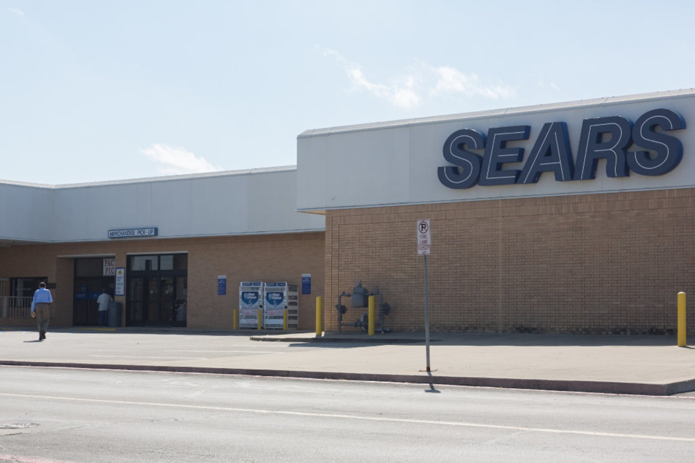 Ross Park Mall proposes redevelopment of former Sears store, current food  court