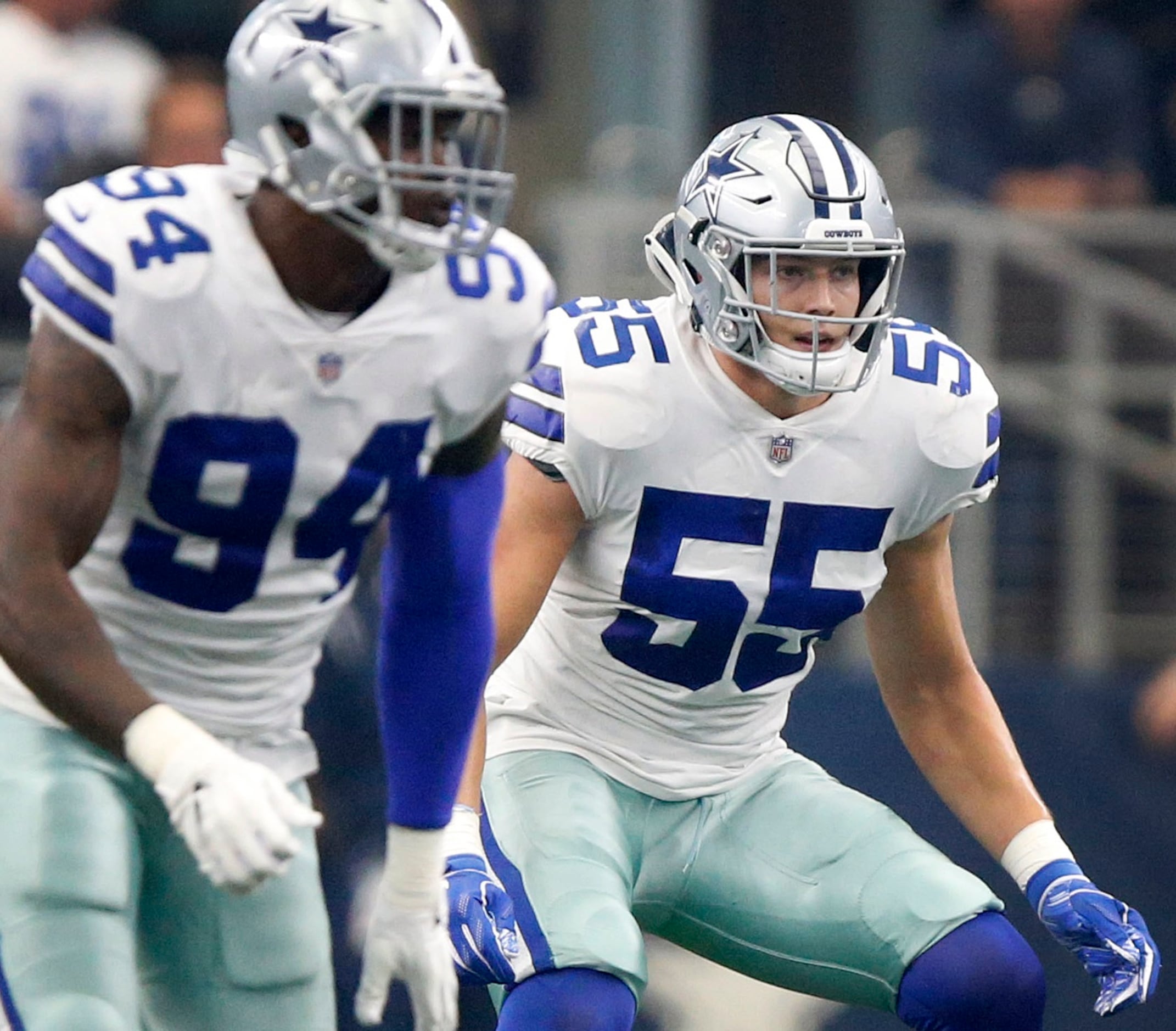 Leighton Vander Esch pivotal for Cowboys defense in Wild Card ✭ Inside The  Star