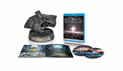 Independence Day 20th Anniversary Ultimate Collector's Edition aka Independence Day Attacker...
