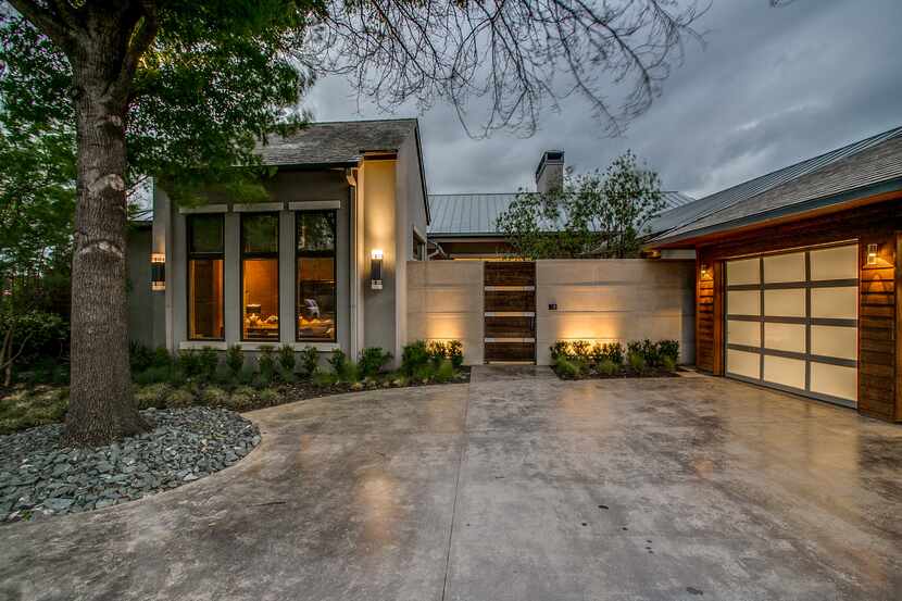 Take a look at the home at 4527 Bluffview Blvd. in Dallas.