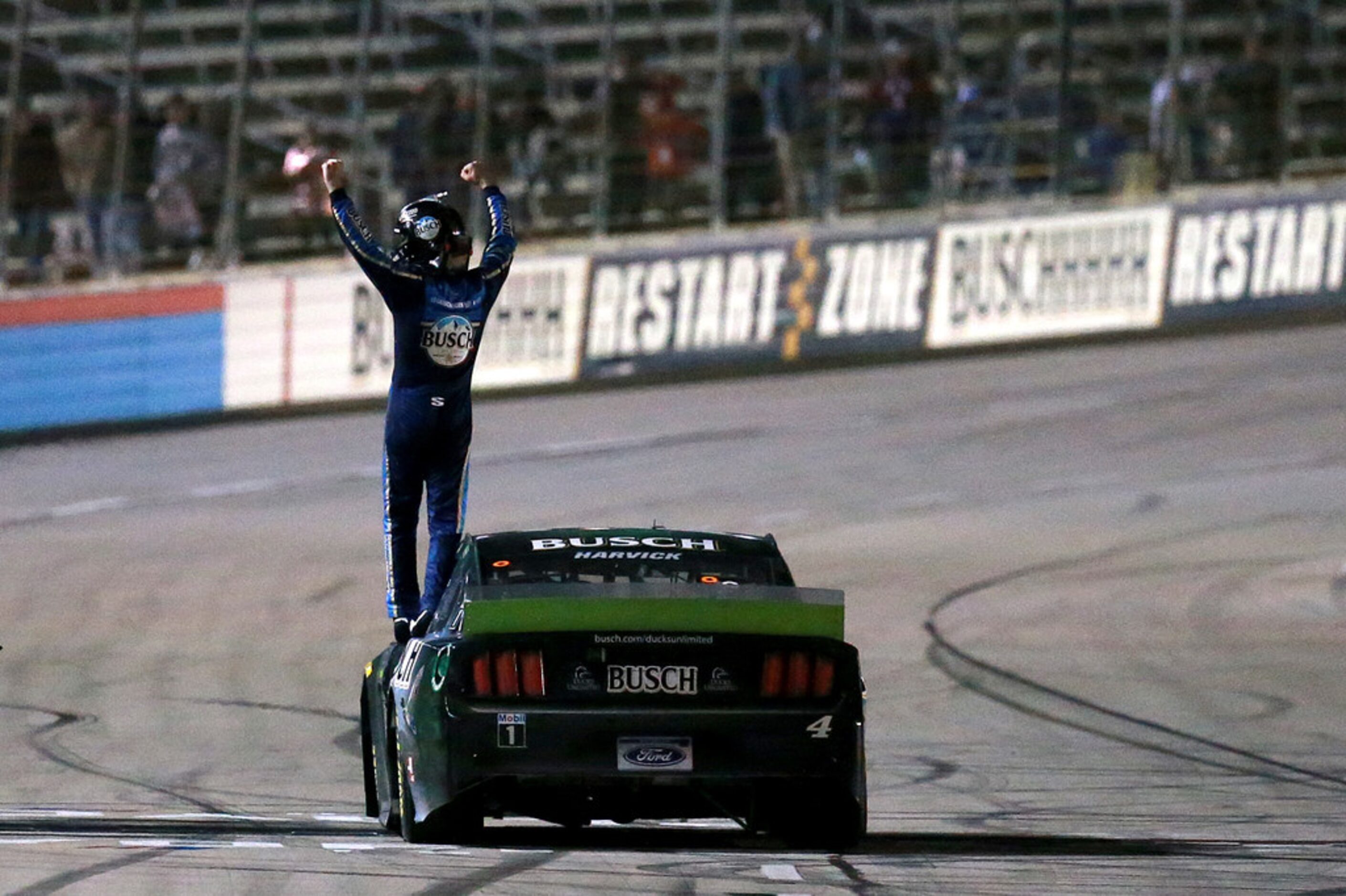 FORT WORTH, TEXAS - NOVEMBER 03: Kevin Harvick, driver of the #4 Busch Beer/Ducks Unlimited...