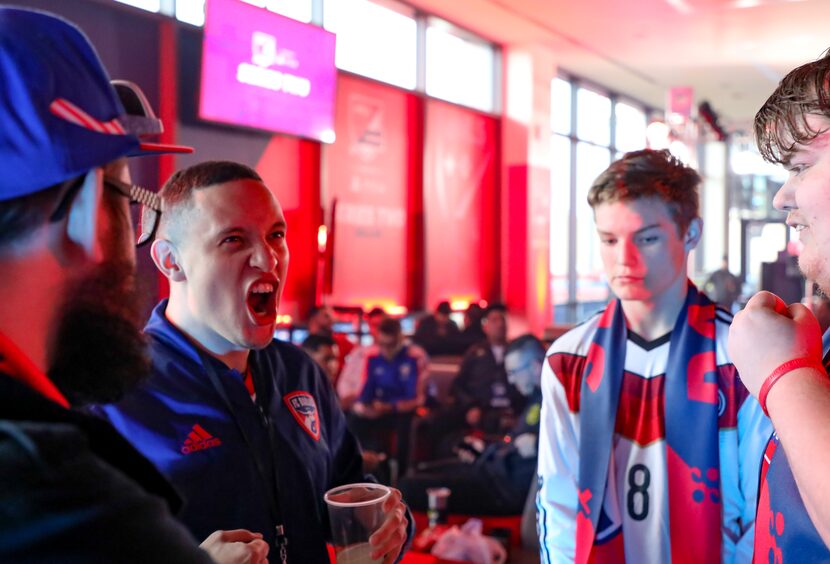 FC Dallas' Alan Avi (@AlanAvi_) gets fired up with some FC Dallas fans.