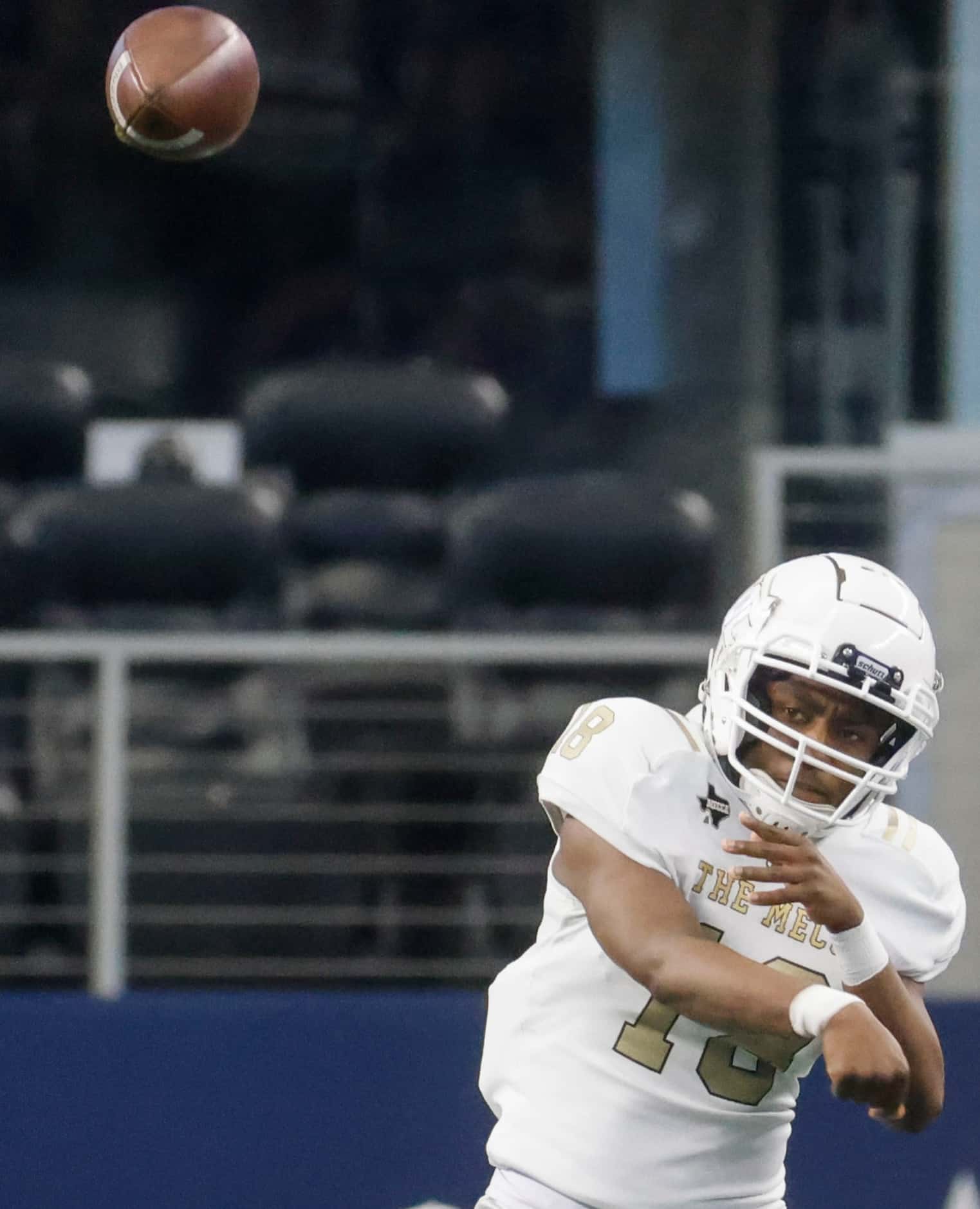 South Oak Cliff QB William Little throws the ball during the first half of Class 5A Division...