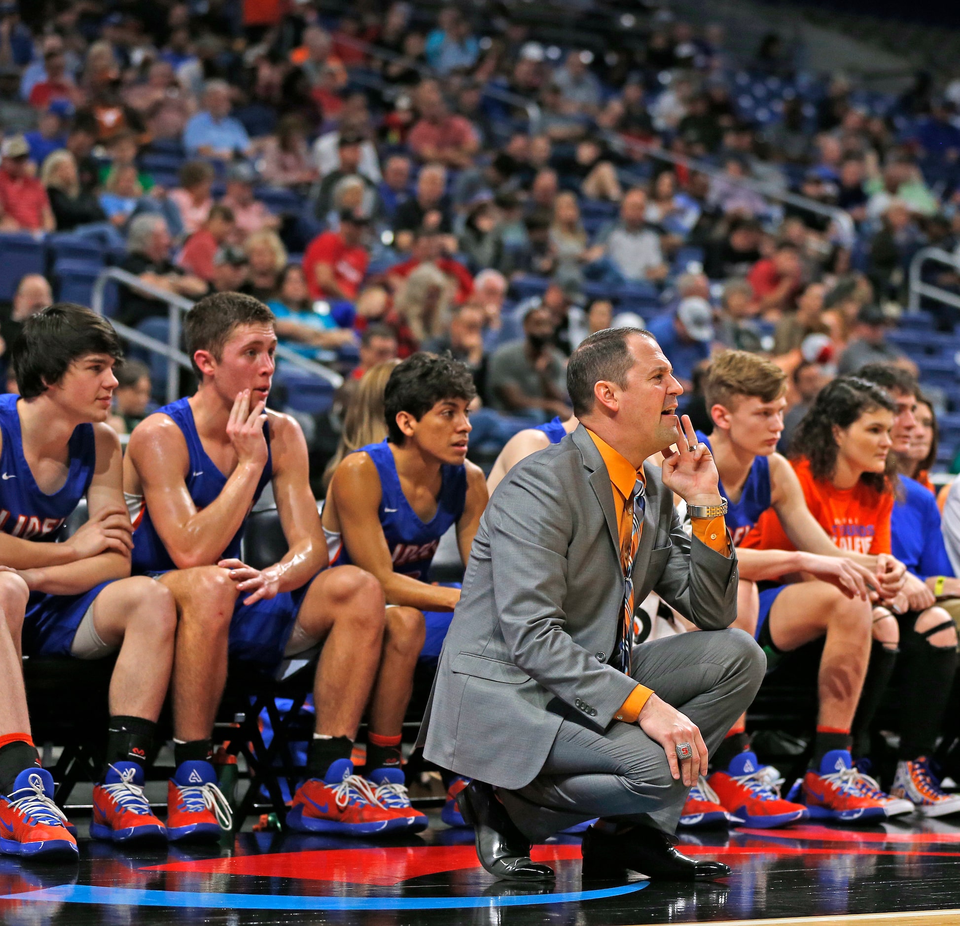 Slidell head coach Casey Pierce yells out instruction to his team. Slidell defeated Jayton...