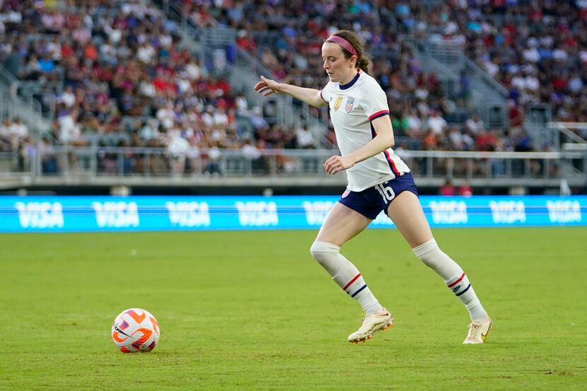 United States' Rose Lavelle kicks a free kick against Nigeria during the second half of an...
