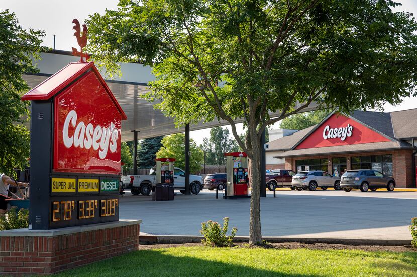 Look out Buc-ee's and 7-Eleven, Casey's is coming to North Texas