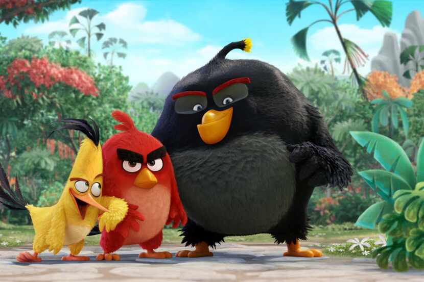 Chuck (Josh Gad), Red (Jason Sudeikis) y Bomb (Danny McBride) en la película Angry Birds.