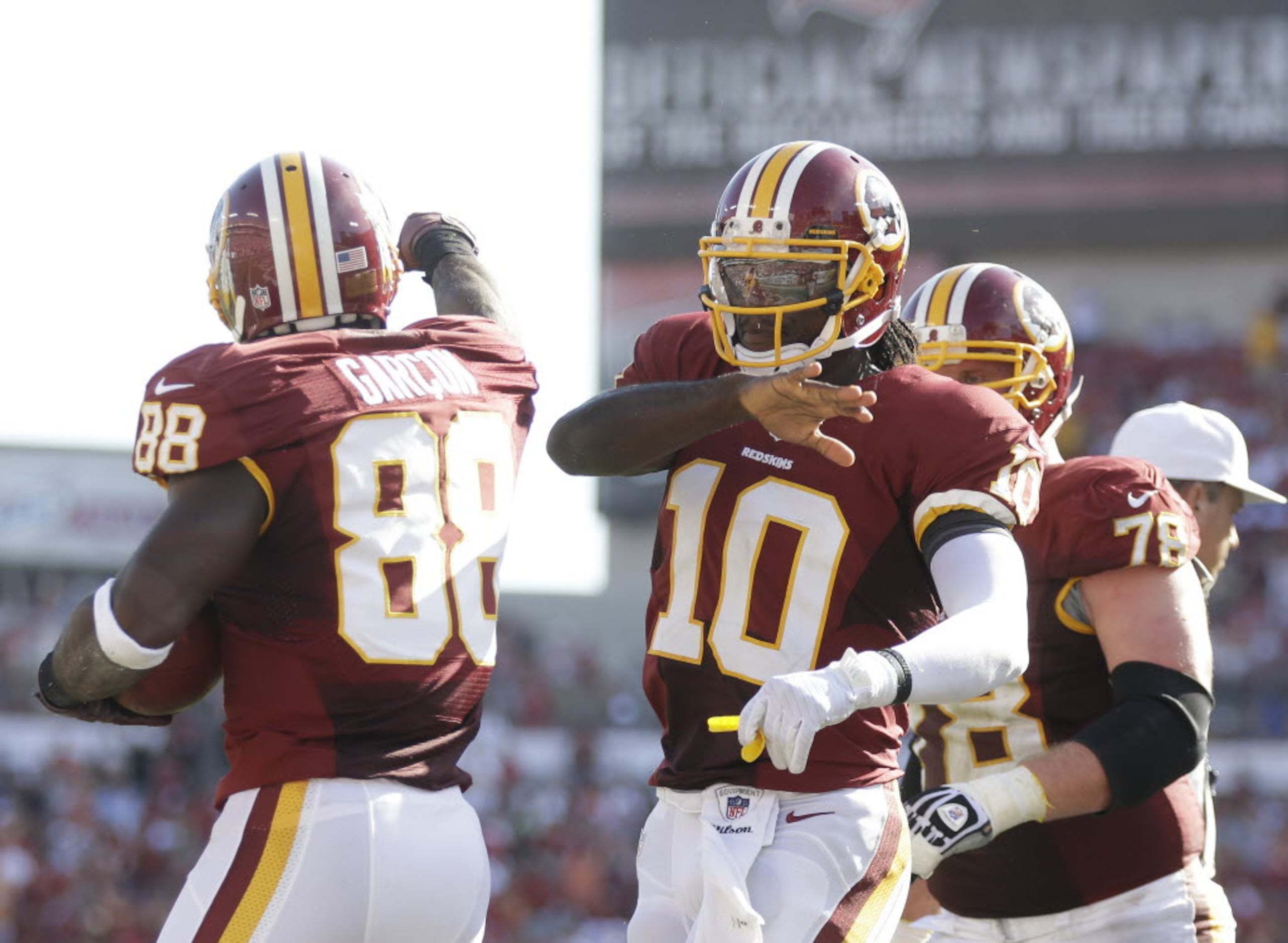 Robert Griffin III: Redskins QB's jersey breaks sales records