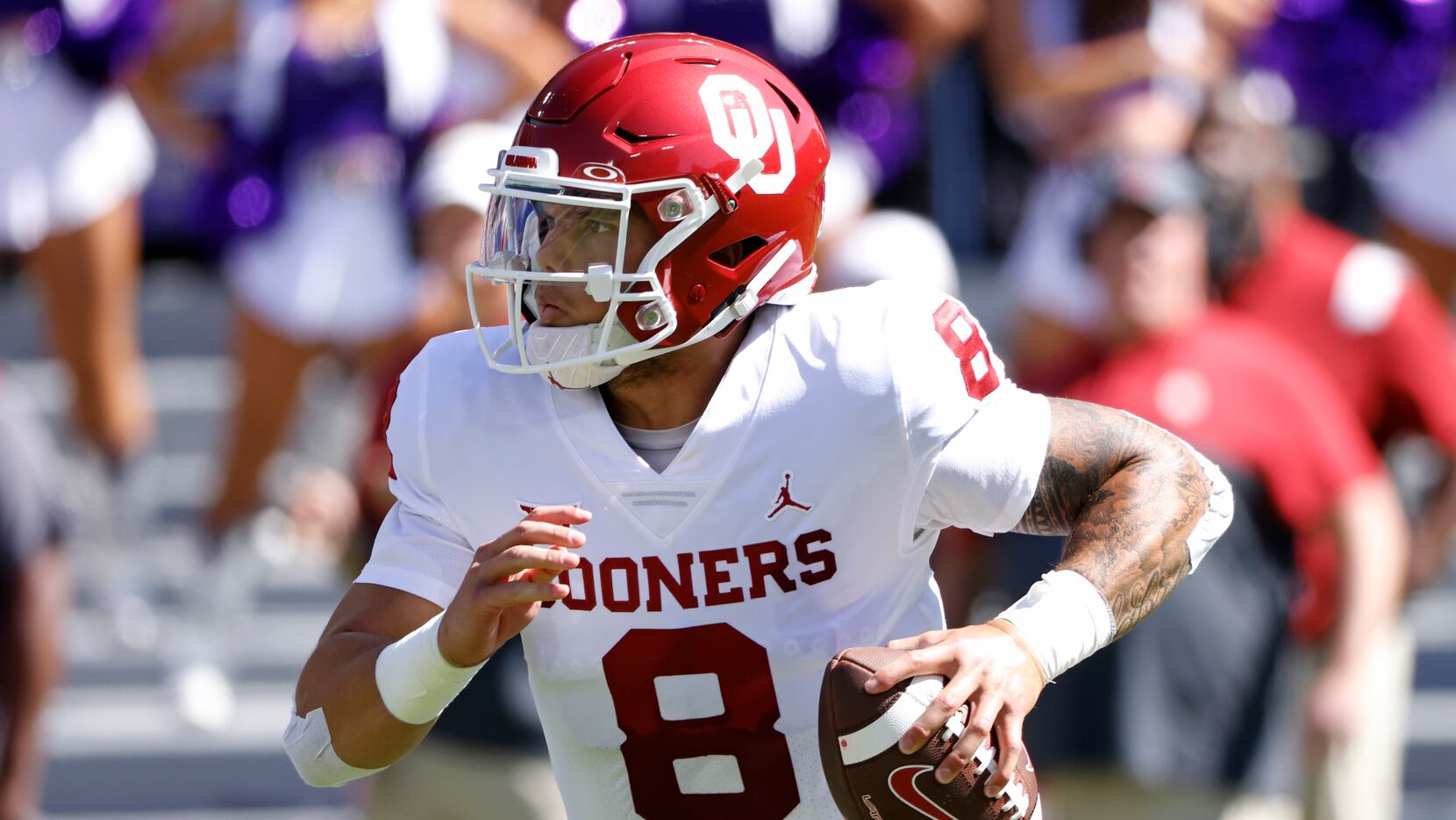 Oklahoma quarterback Dillon Gabriel (8) looks to throw against TCU during the first half of...