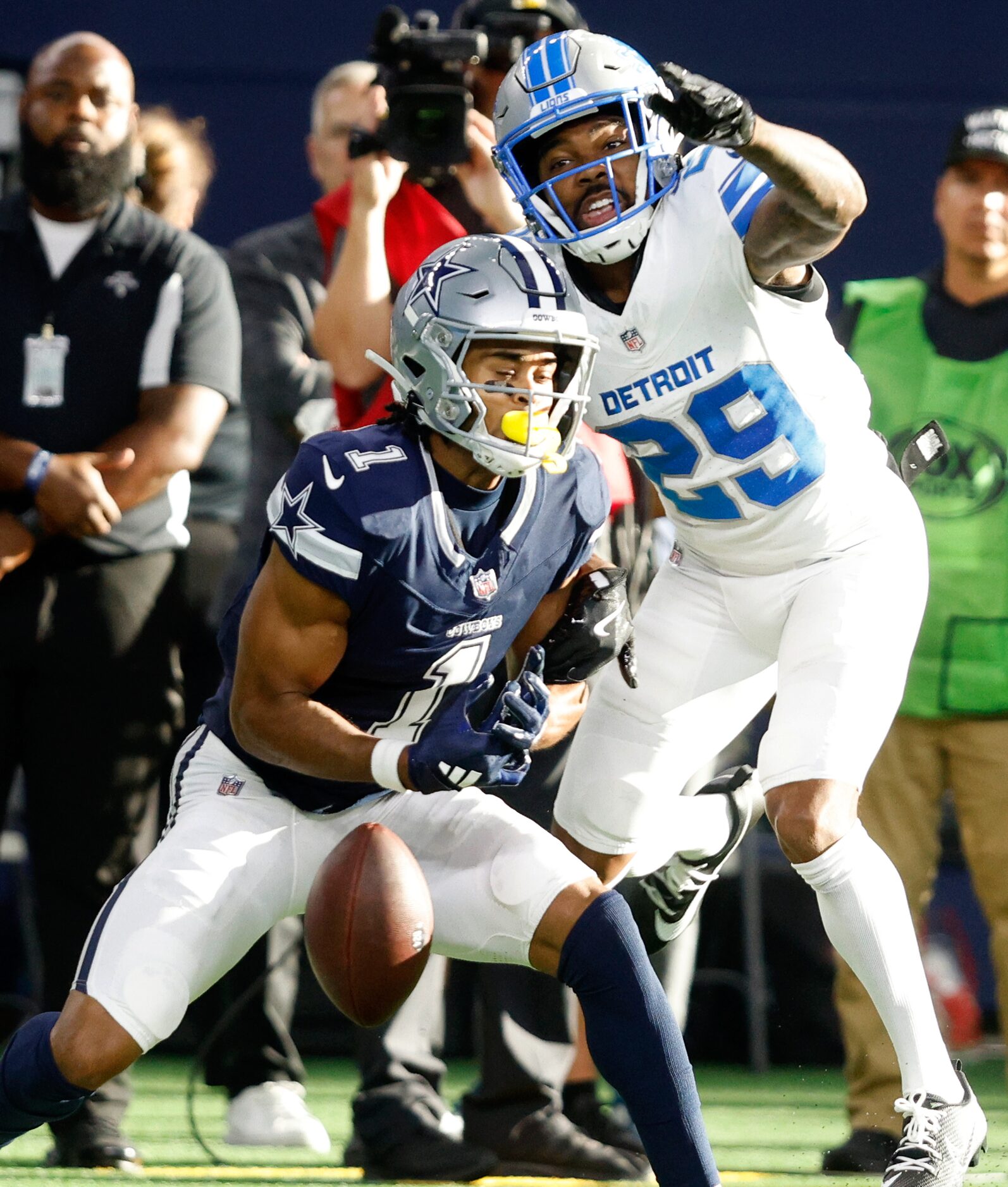 Dallas Cowboys wide receiver Jalen Tolbert (1) fails to make the catch against Detroit Lions...